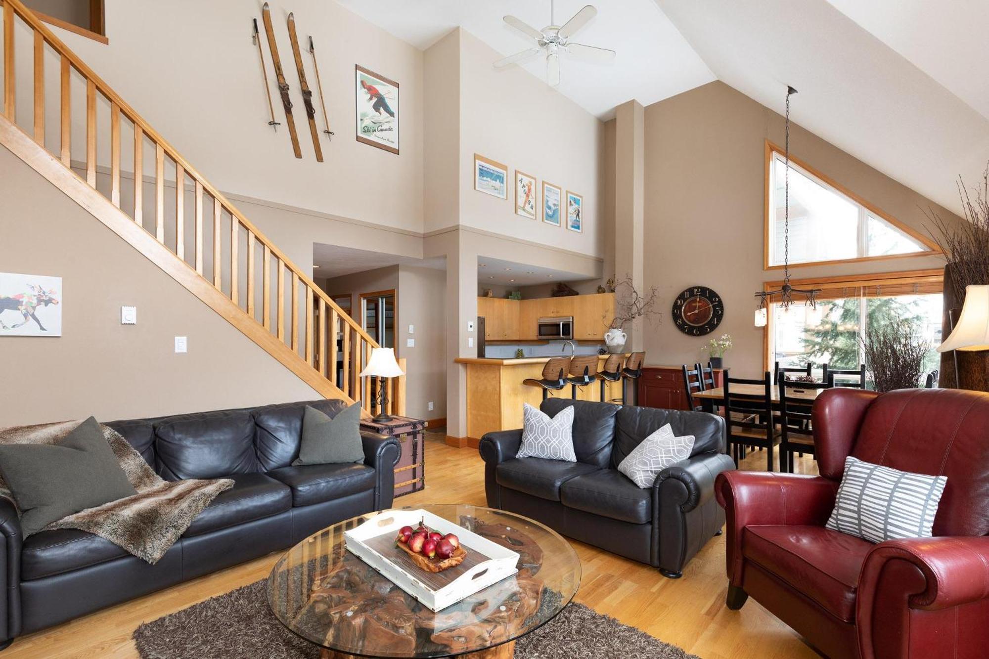 Alpine Greens 8 | Bright Townhome Near Blackcomb, Walk Or Shuttle To Skiing, Secure Parking Whistler Exterior foto